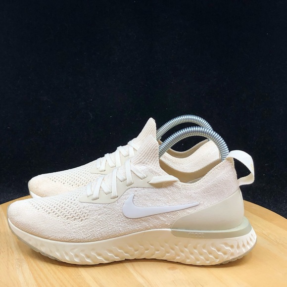 Nike Women's Epic React Flyknit Running Shoes Beige AQ0070-201 Size 6.5 US - Picture 7 of 10